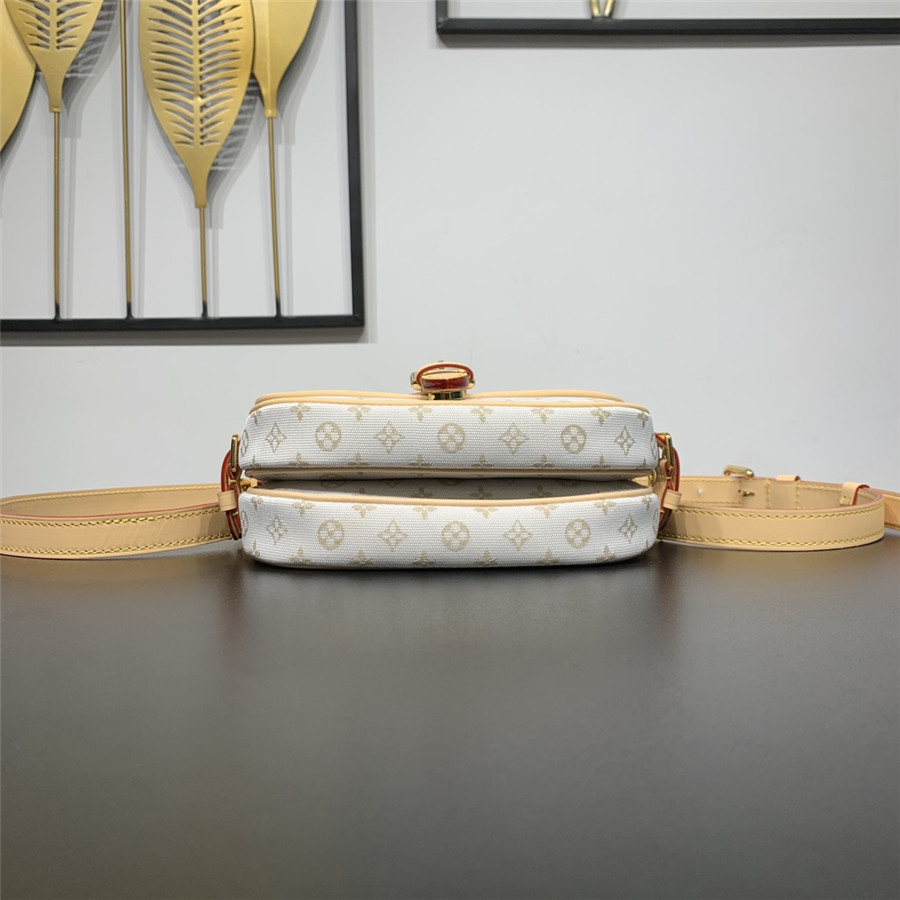 l0vis Vvtt0n lv mini saumur bb bag | replica luxury store