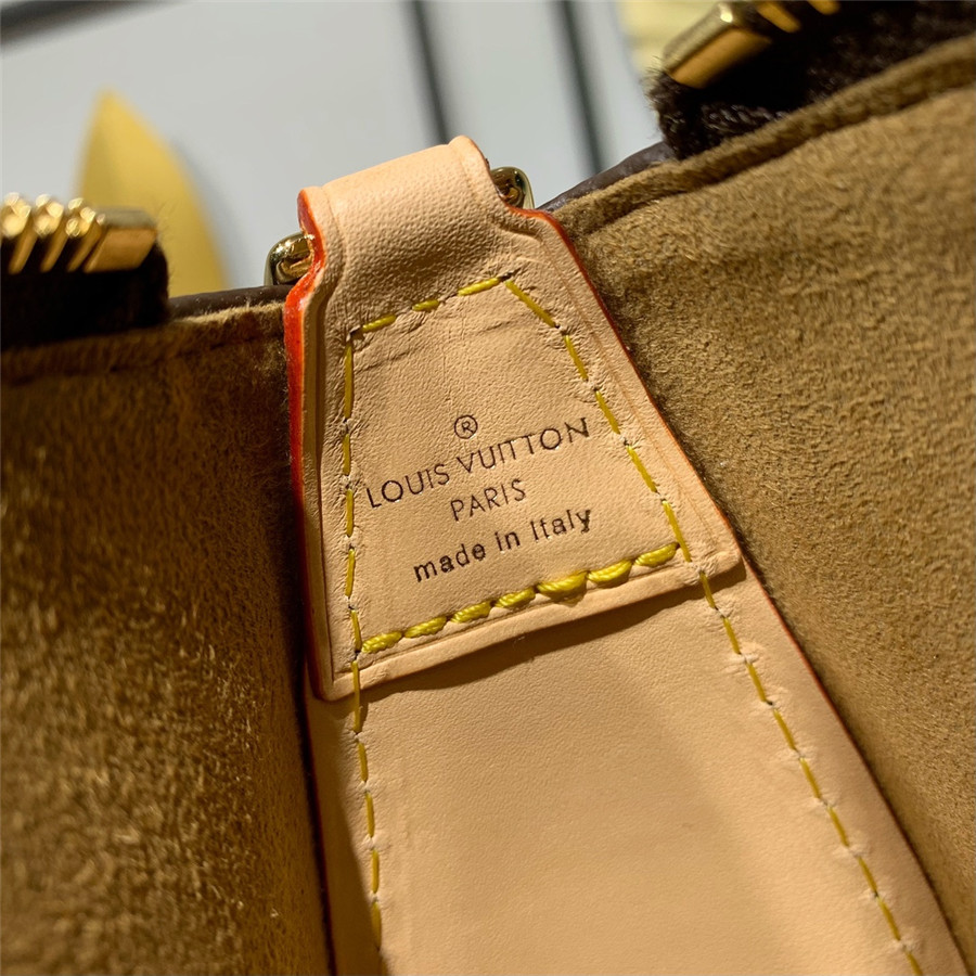 l0vis Vvtt0n lv pochette tirette bag