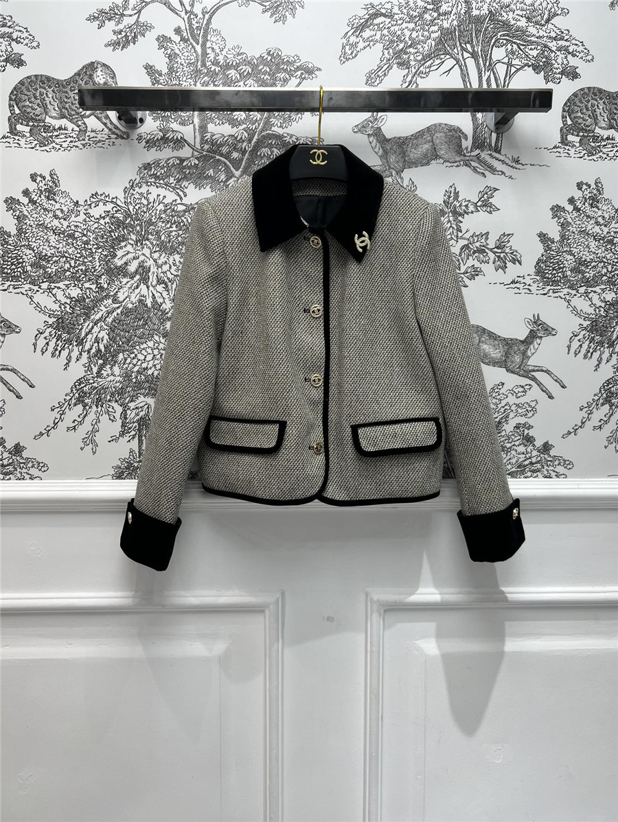 Ch**el tweed woven velvet jacket