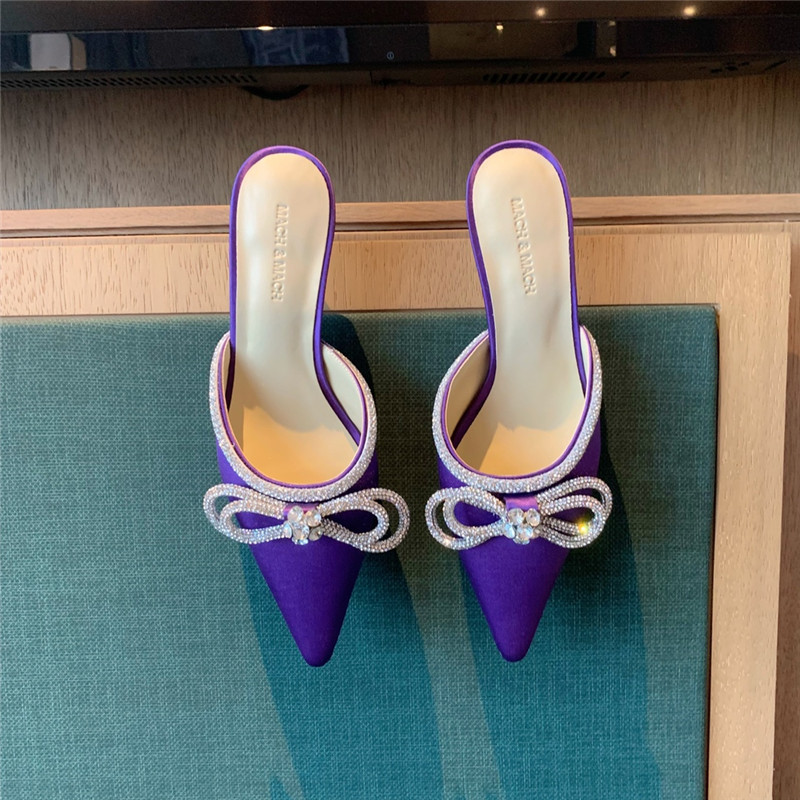 &  Rhinestone bow half drag high heels