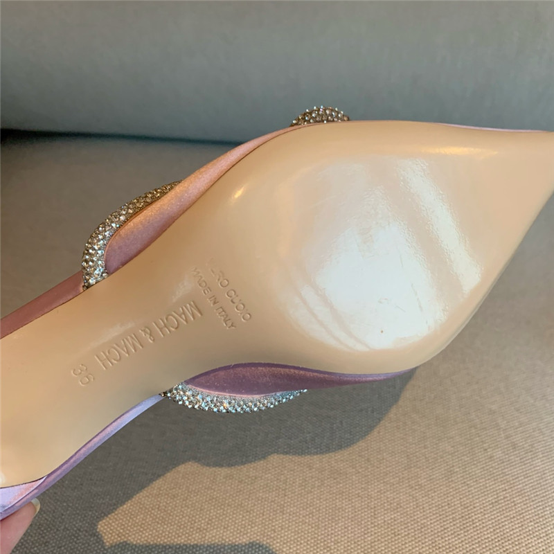 &  Rhinestone bow half drag high heels