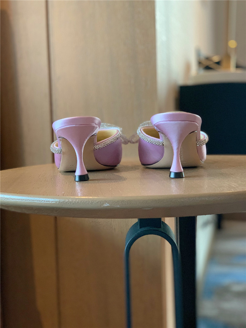 &  Rhinestone bow half drag high heels