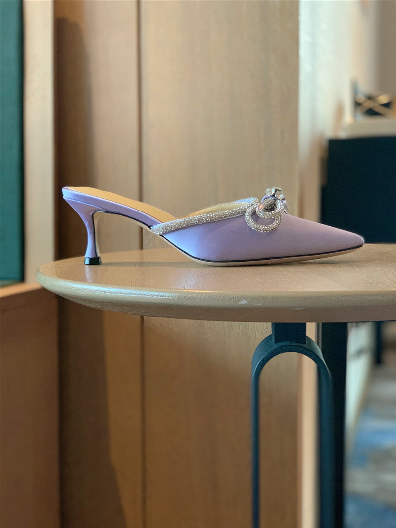 &  Rhinestone bow half drag high heels