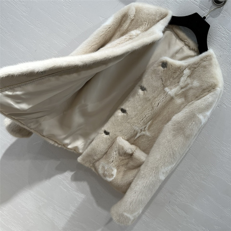 l0vis Vvtt0n lv short mink jacket