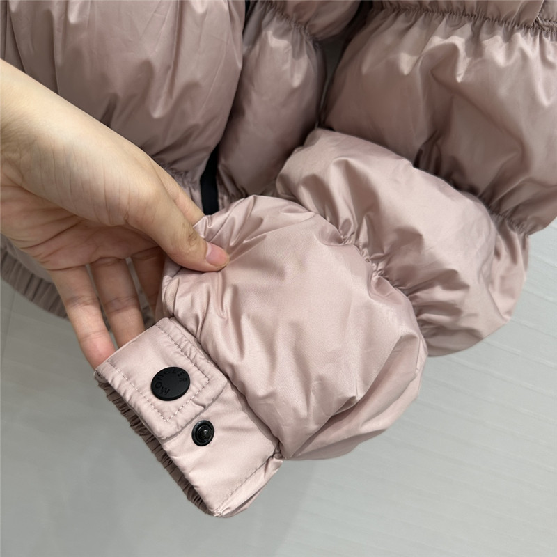 Moncler Medonte Short Down Jacket