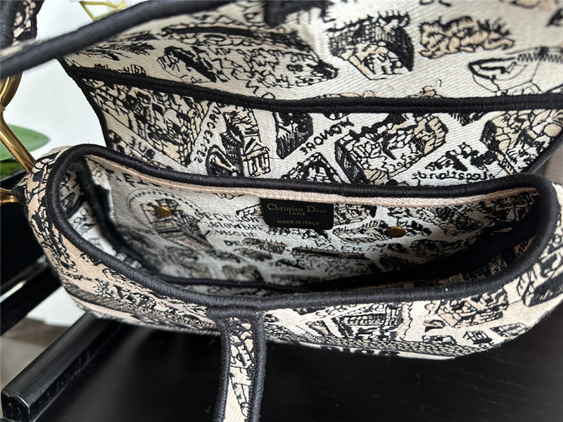 D10r black embroidered denim saddle bag