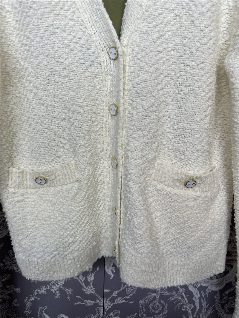 Gvc*1 v-neck cardigan