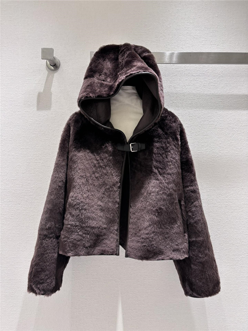 H**me5 short shearling jacket