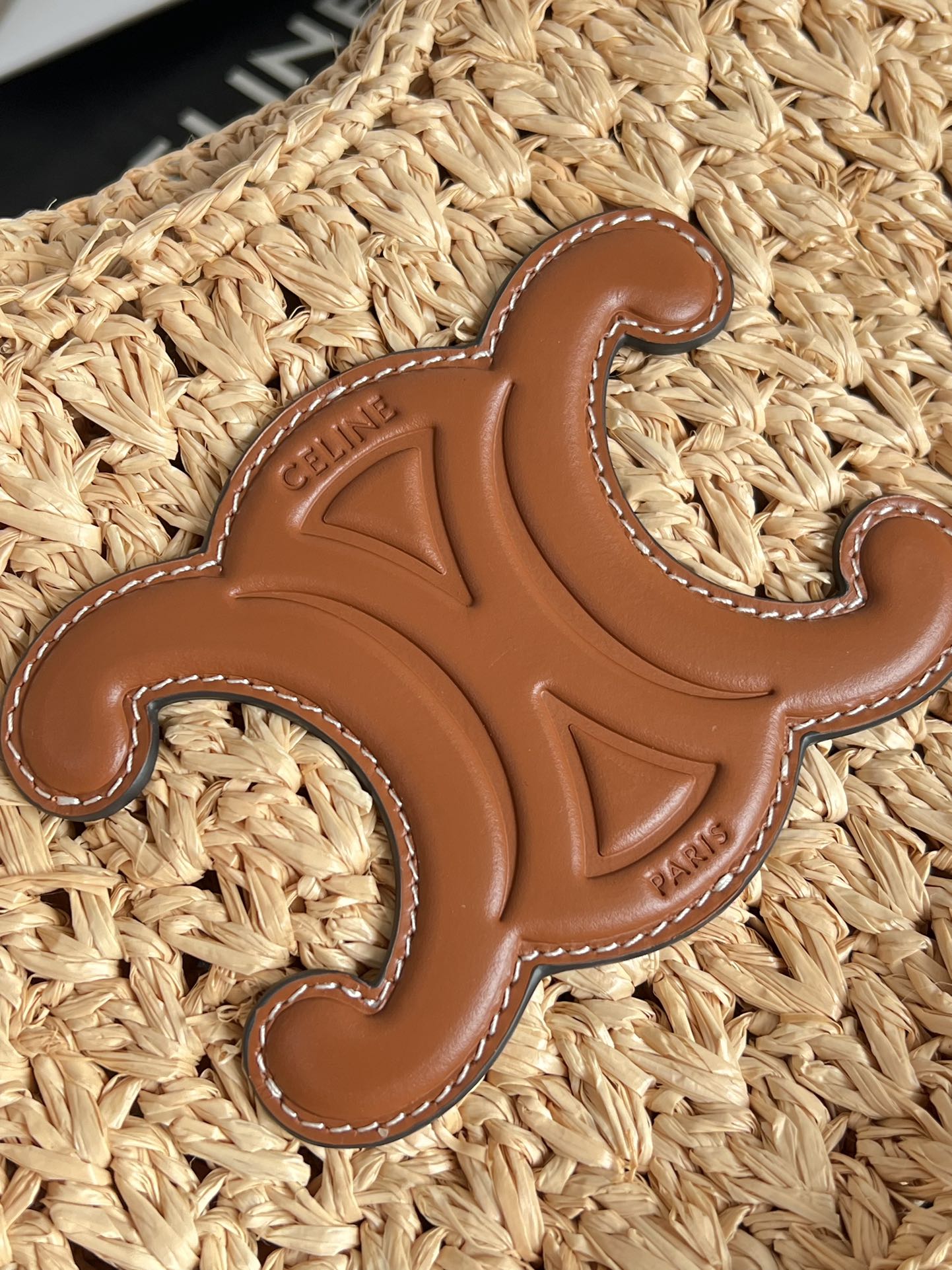 Ce1i*e raffia calfskin triomphe panier hobo bag