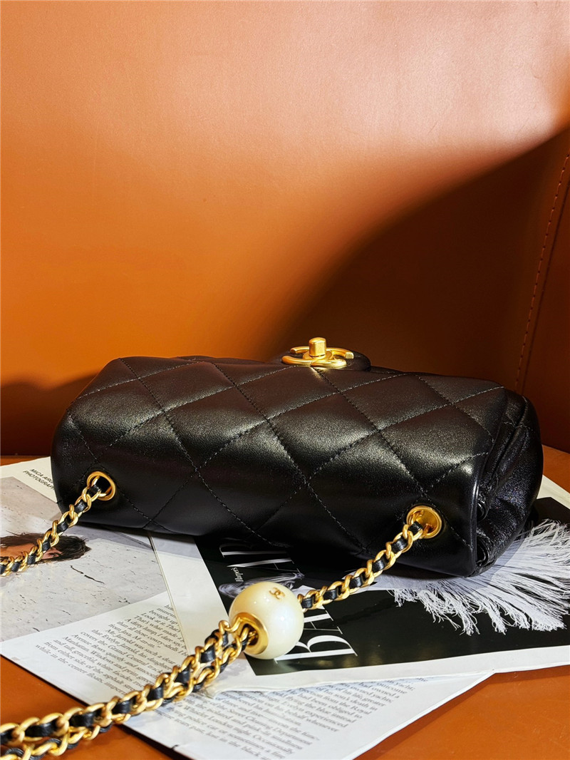 Ch**el pearl black classic cf bag