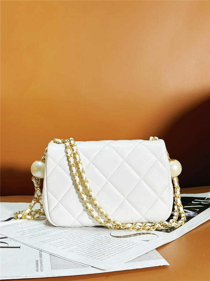 Ch**el pearl white classic cf bag small
