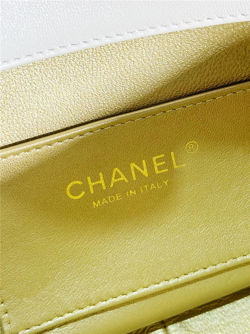 Ch**el classic pearl white cf bag