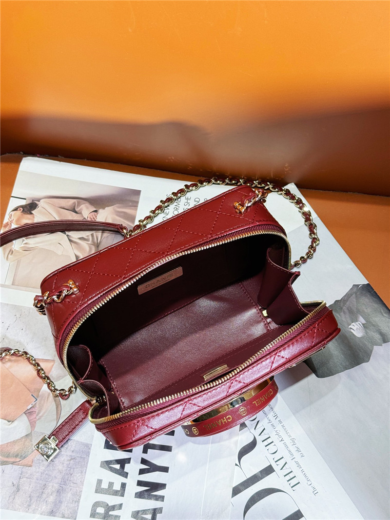 Ch**el wine red camera bag