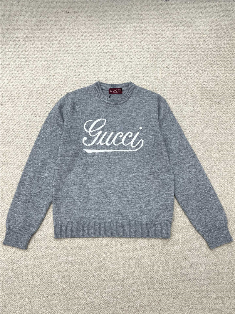 Gvc*1 jacquard lettering sweater