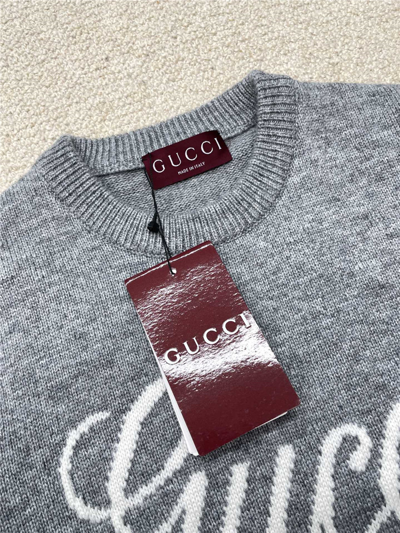 Gvc*1 jacquard lettering sweater