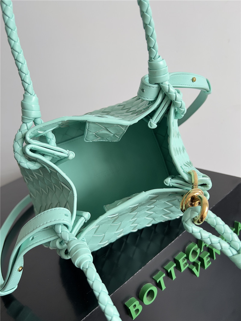 b0tt*ga Ven*ta small andiamo parachute bag in blue