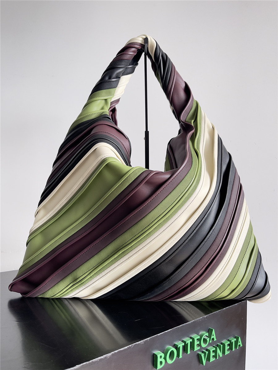 b0tt*ga Ven*ta hop large leather tote bag