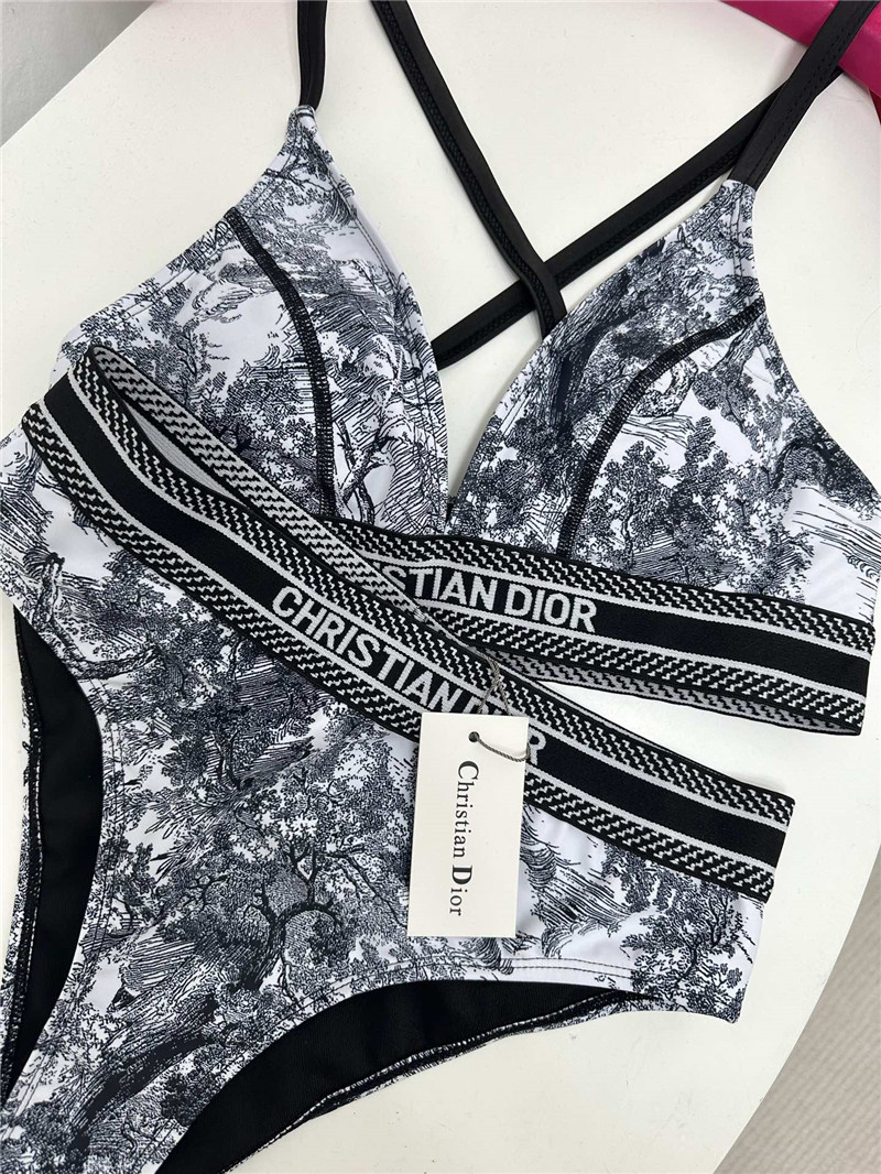 D10r jungle print swimsuit