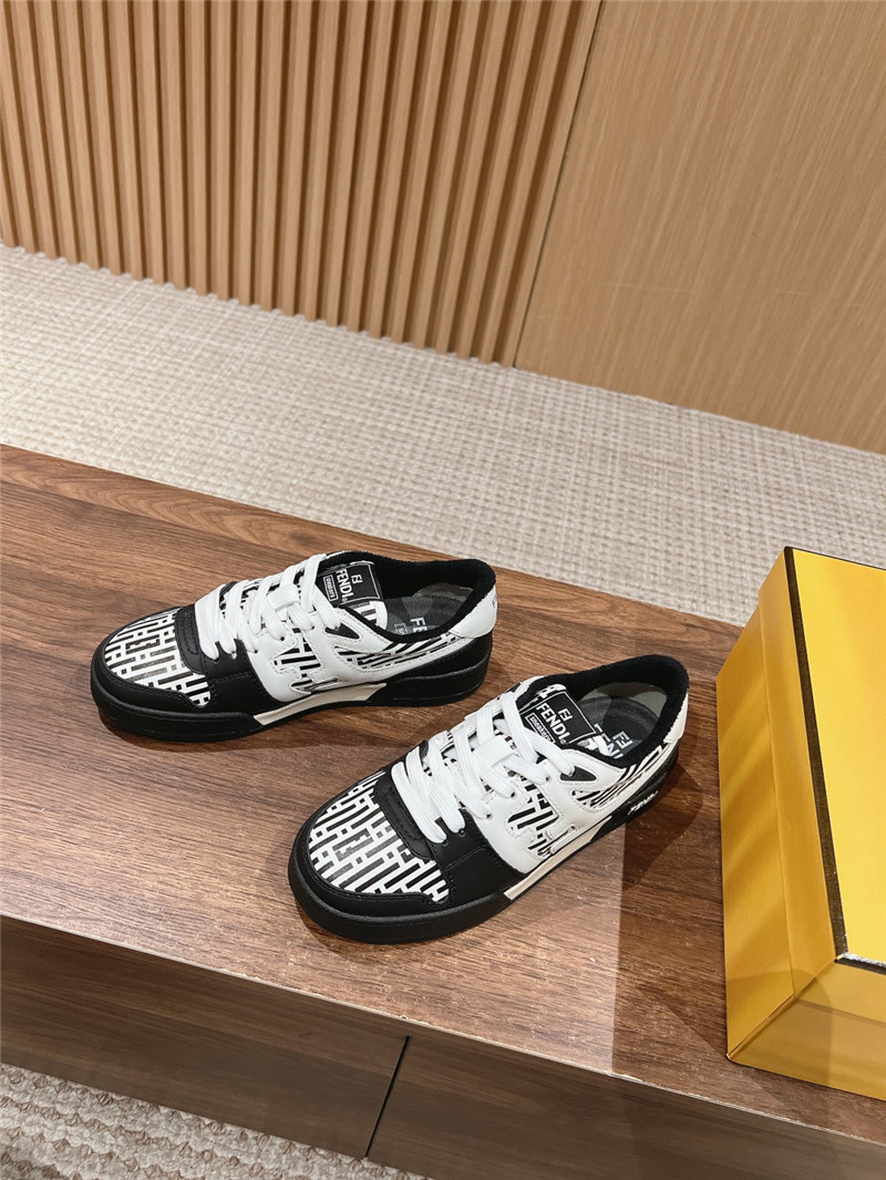 Fendi Logo Women’s Sneakers in Black