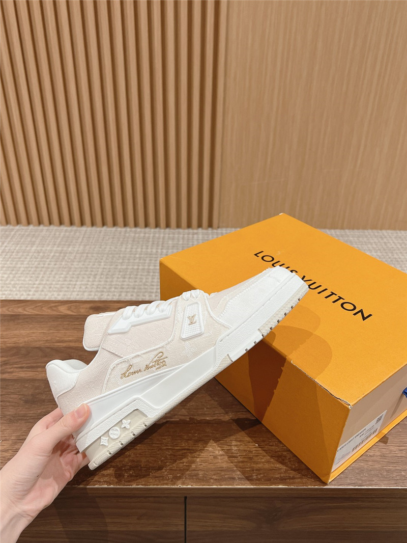 l0vis Vvtt0n lv new sneakers