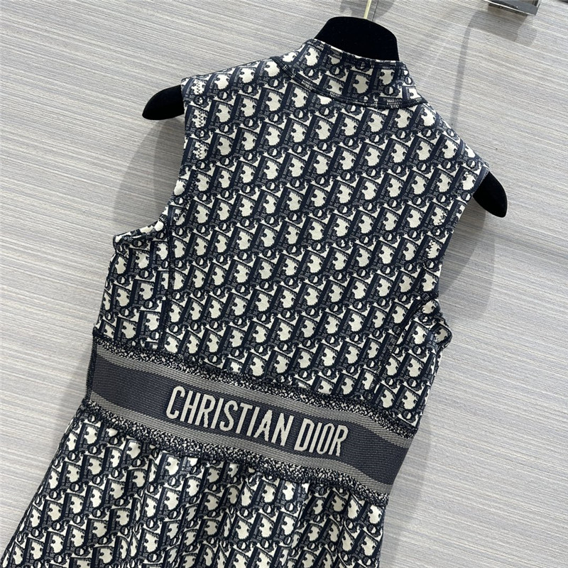 D10r black sleeveless logo print dress