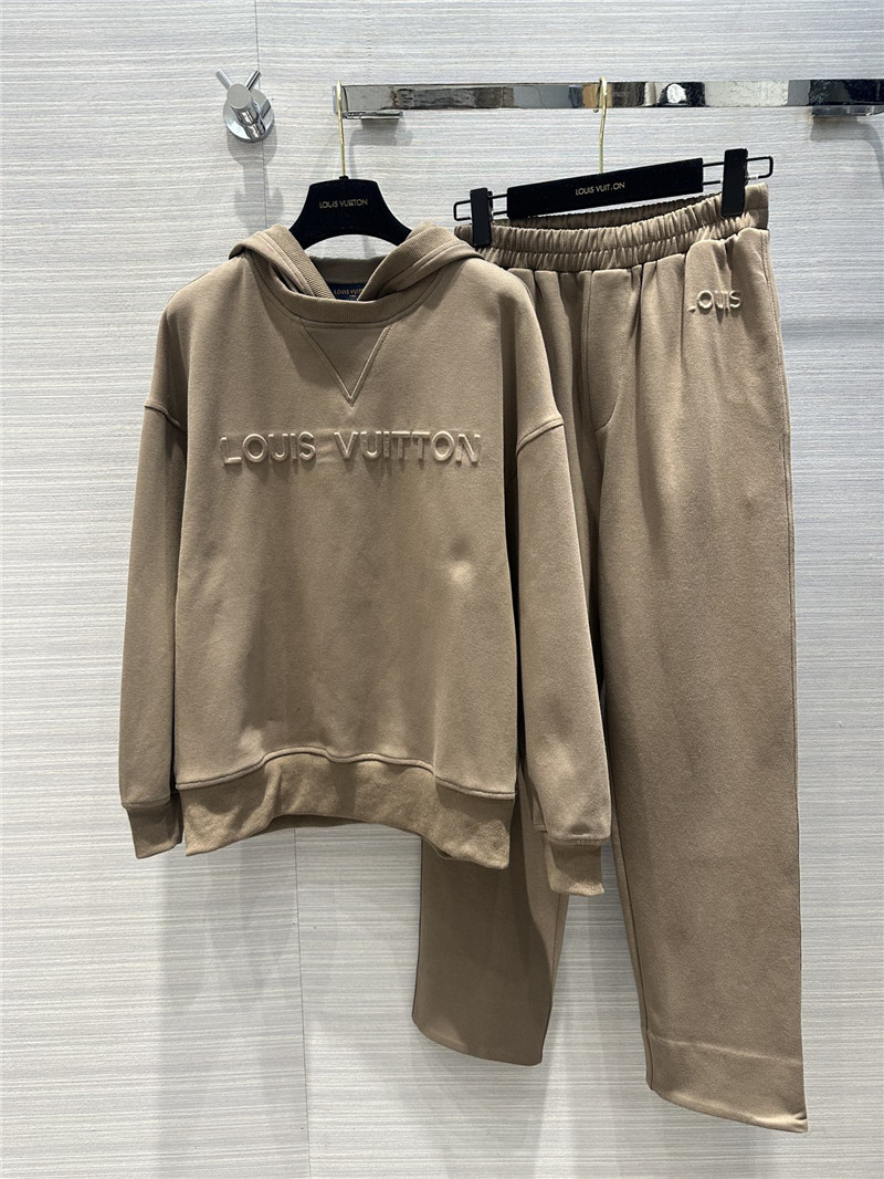 Louis Vuitton LV Hooded Logo Sports Sweatshirt Suit