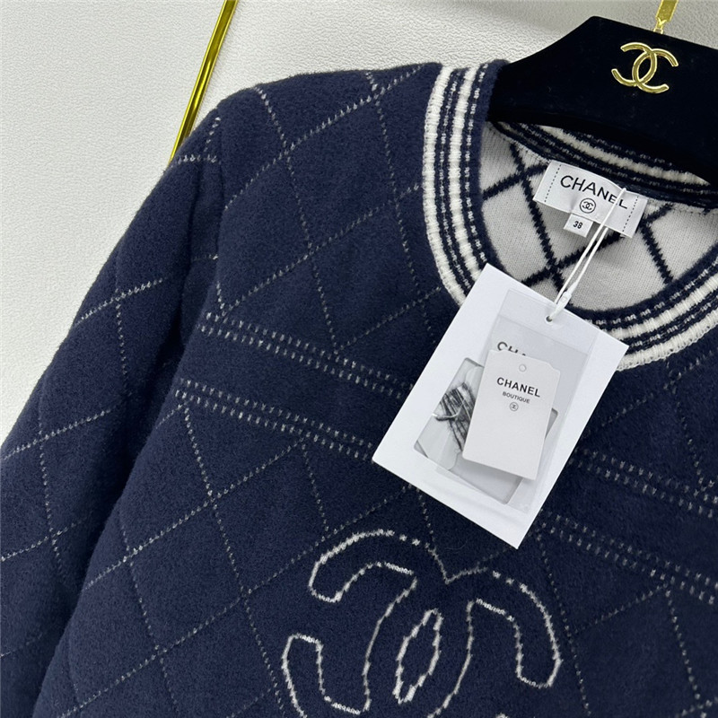 Ch**el logo plaid knitted sweater