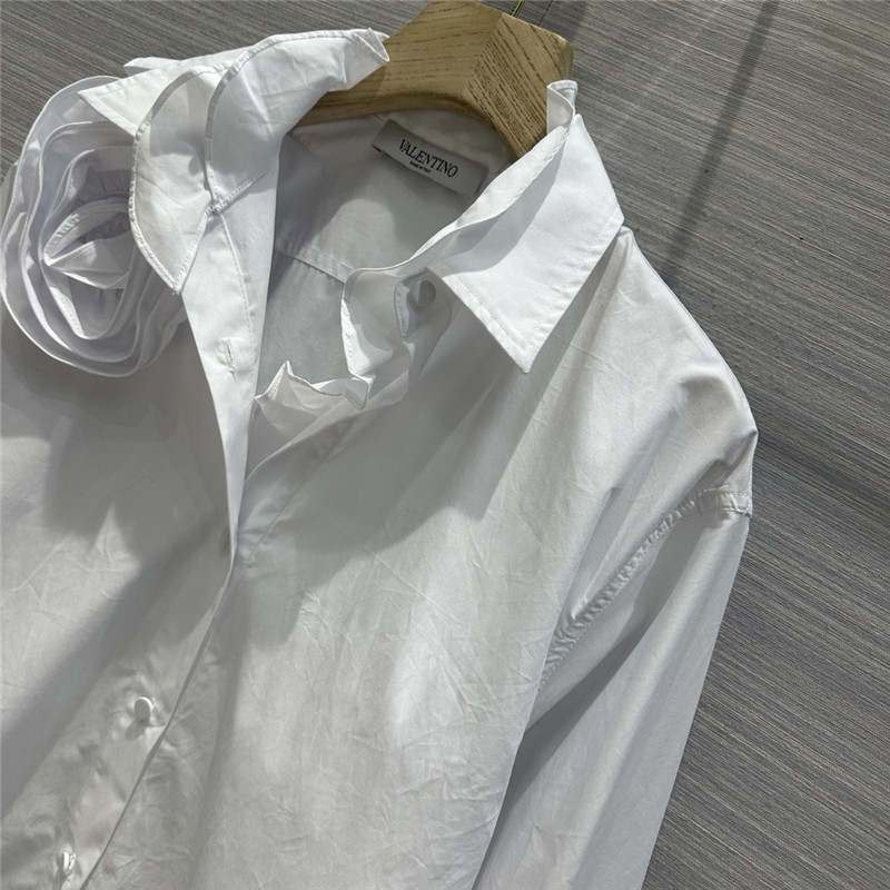 Va1e*ntin0 early spring new white rose shirt