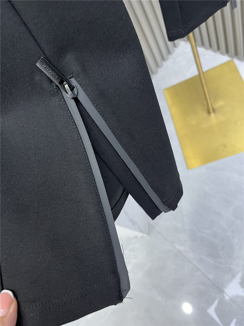 Pra*a web zipper stretch pants