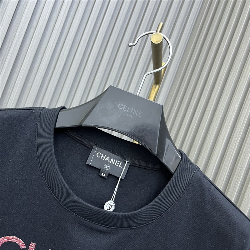 Ch**el round neck rhinestone embroidered t-shirt