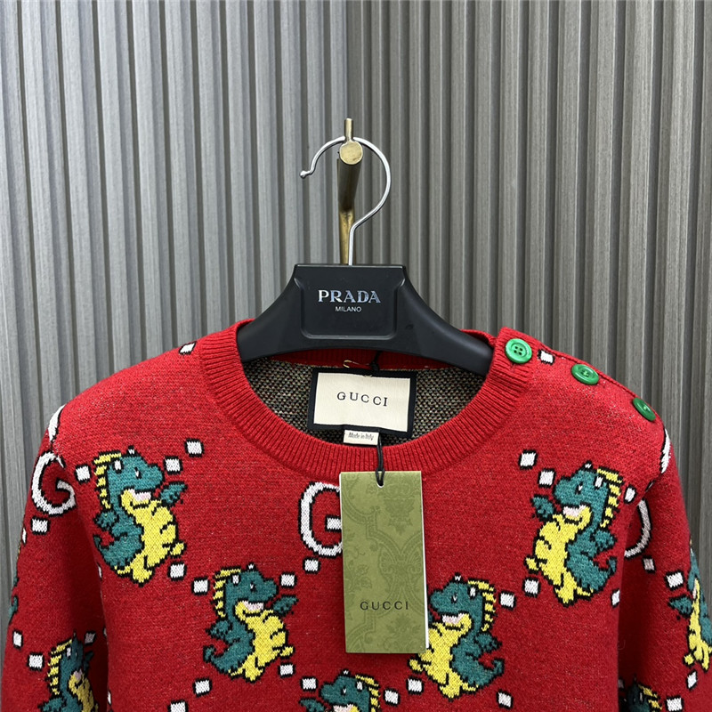 Gvc*1 logo zodiac knitted sweater