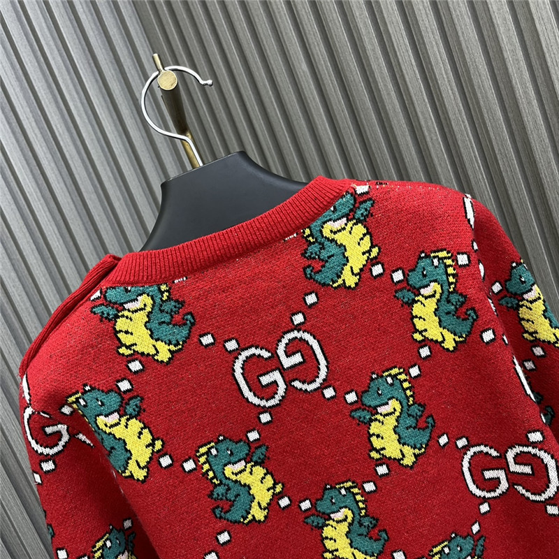 Gvc*1 logo zodiac knitted sweater