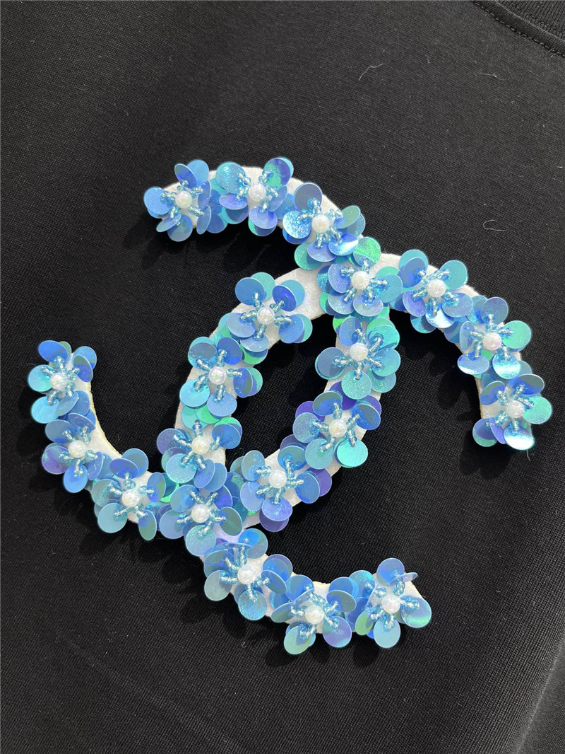 Ch**el versatile loose short-sleeved t-shirt.