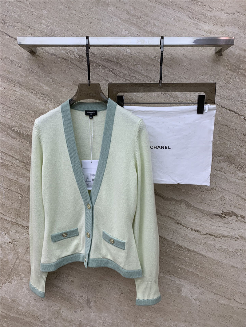 Chanel Macaron Color Cardigan in Green