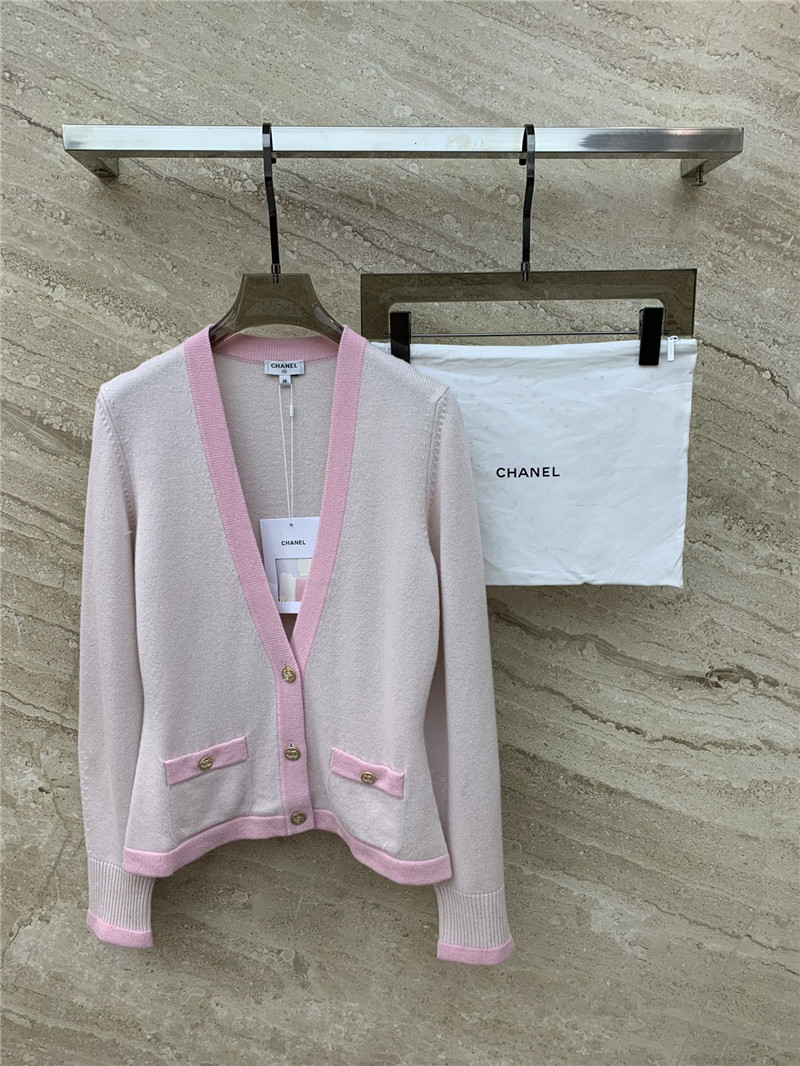 Chanel Macaron Color Cardigan in Pink