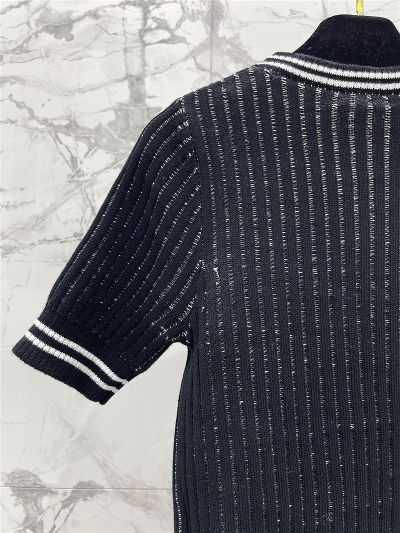 Ch**el vertical striped logo sweater black