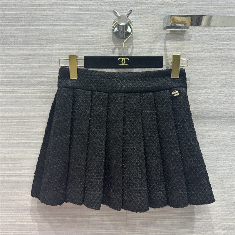 Chanel tweed pleated mini skirt