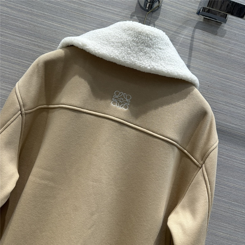 L0ew* lambswool collar sweatshirt beige