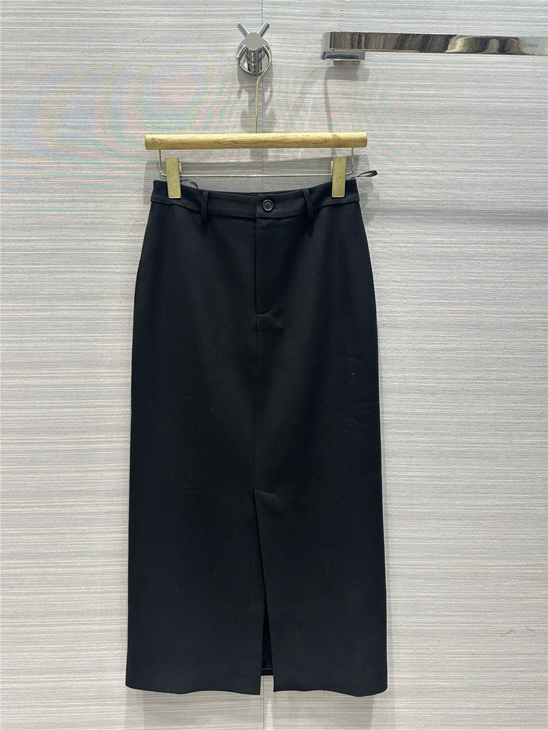 The row black essence spinning long skirt