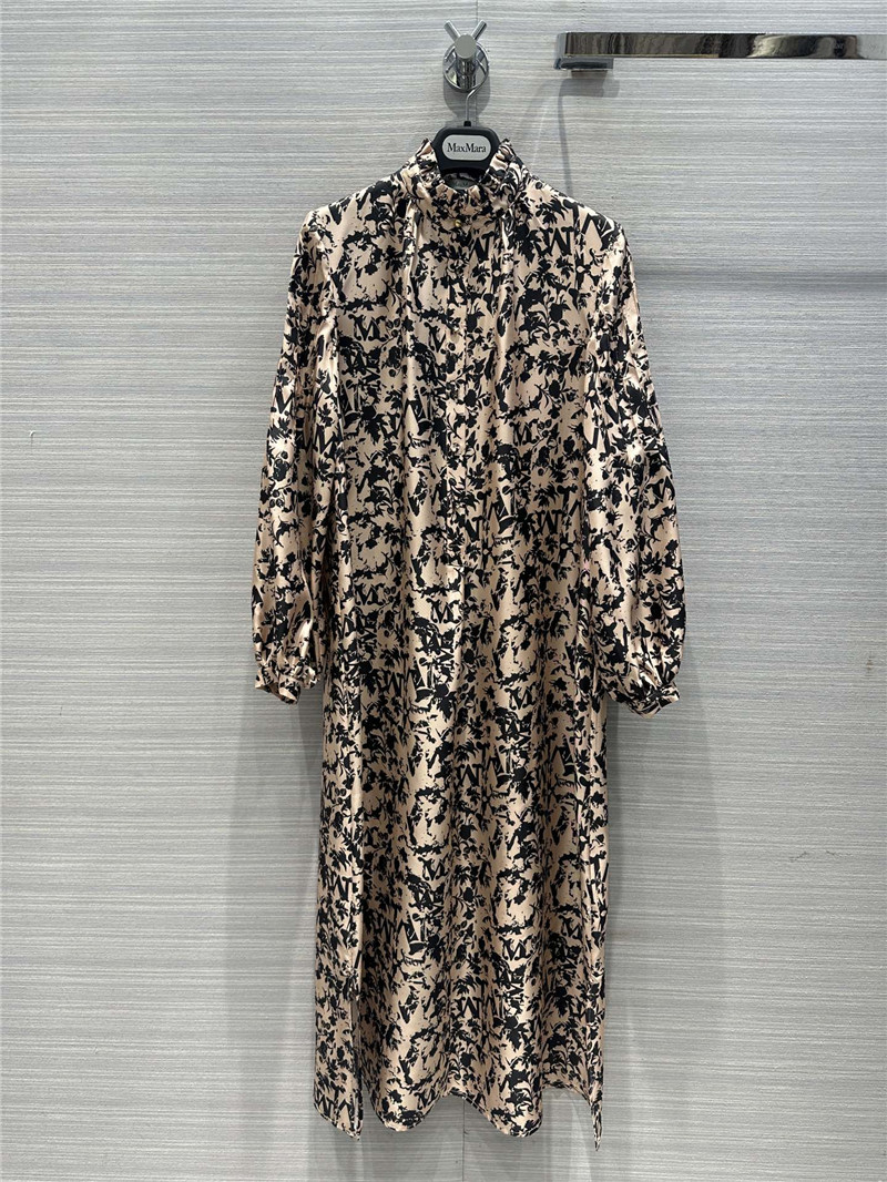 Vanitoo printing is a super long dress