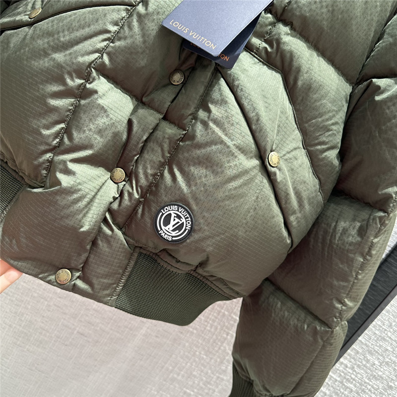 l0vis Vvtt0n lv ribbed flight jacket down jacket
