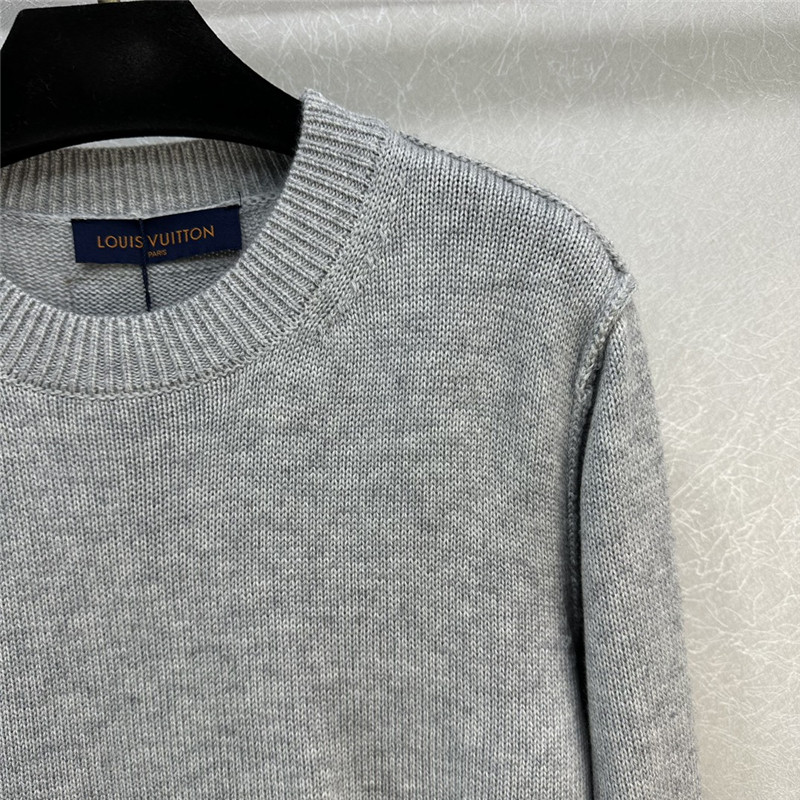 l0vis Vvtt0n logo cuffs sweater