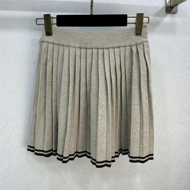 prada preppy knitted suit