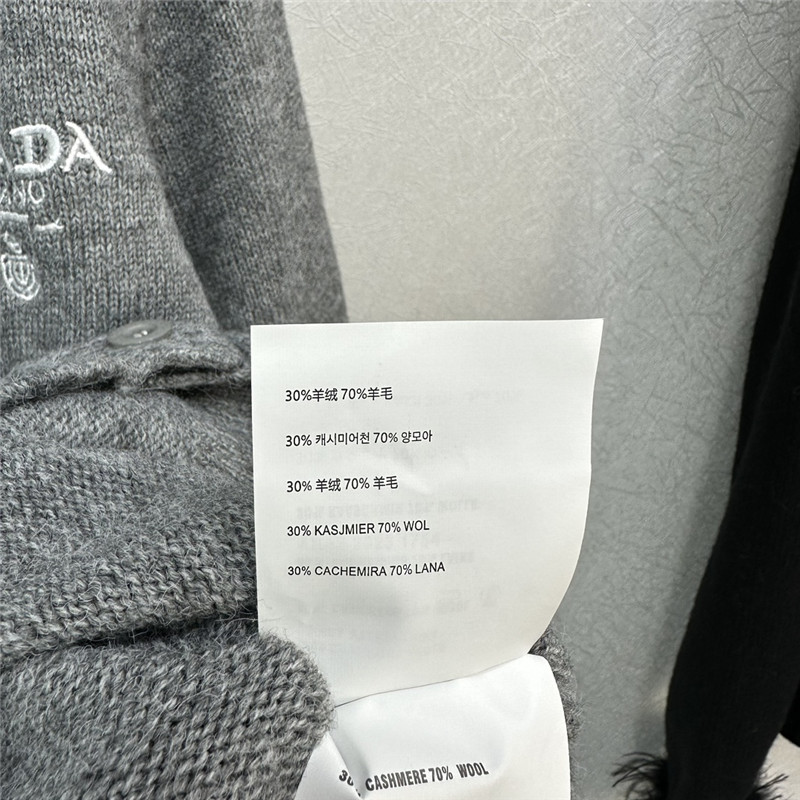 Pra*a ostrich cuffs v-neck cardigan