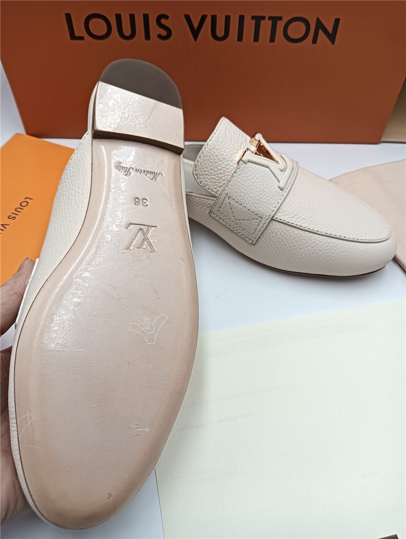 louis vuitton LV flat loafers