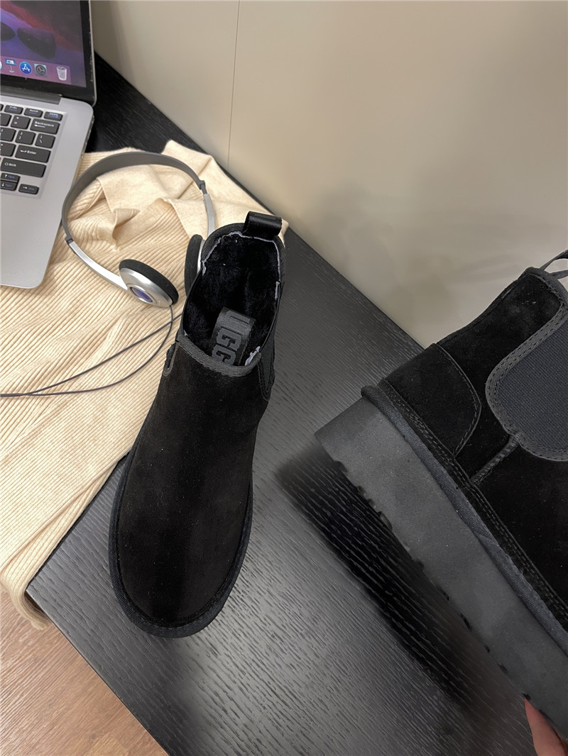 UGG Neumel Platform Chelsea Boot Black