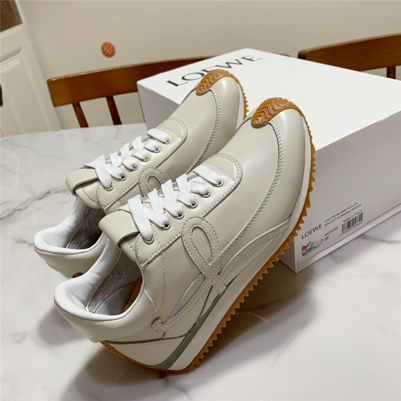 Loewe Flow Runner Sneaker Beige