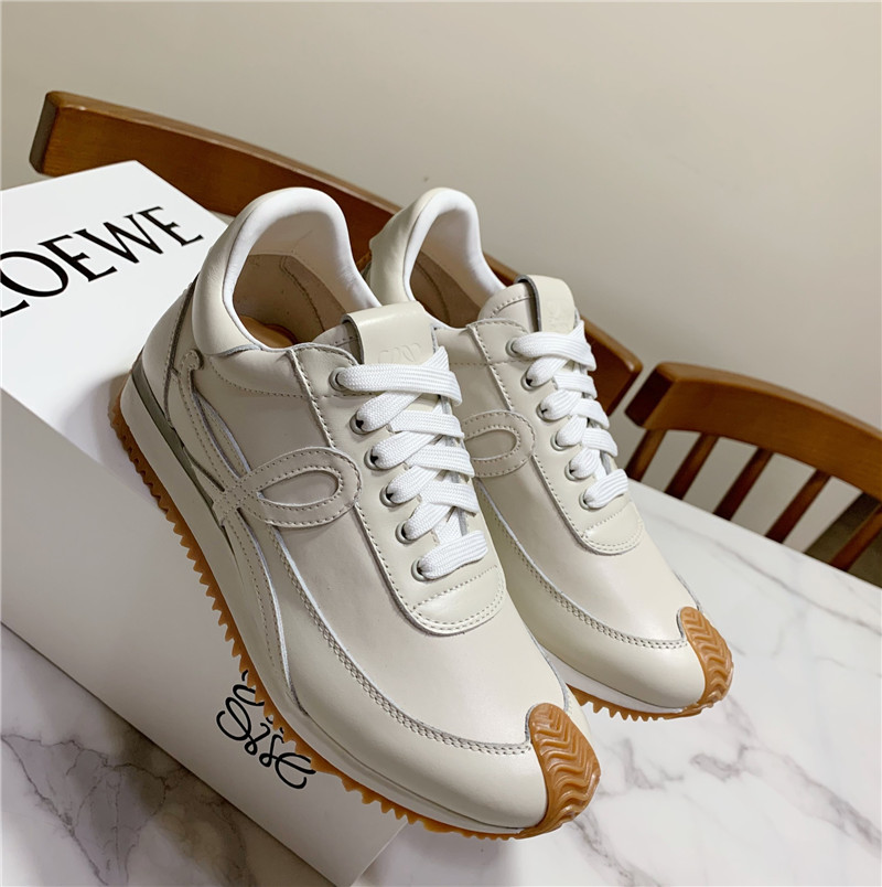 Loewe Flow Runner Sneaker Beige