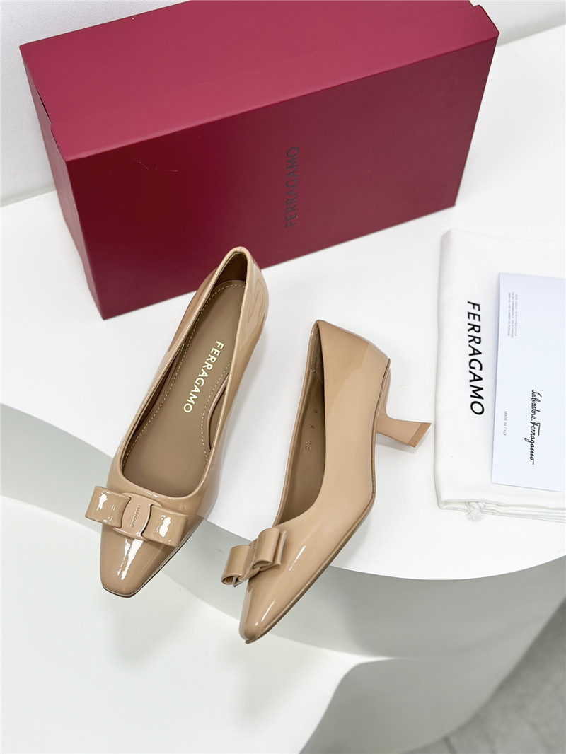 Salvatore Ferragamo bow square toe shoes