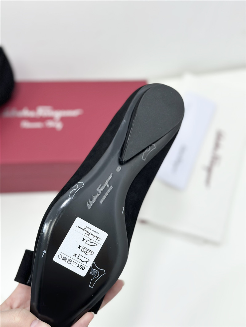 Salvatore Ferragamo pointed toe Viva ballet shoes